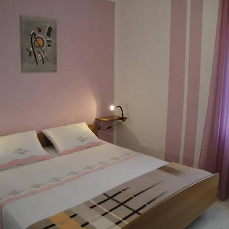 Apartment Estee Soline *