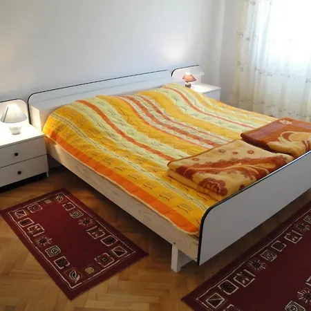 Estee Soline Apartment