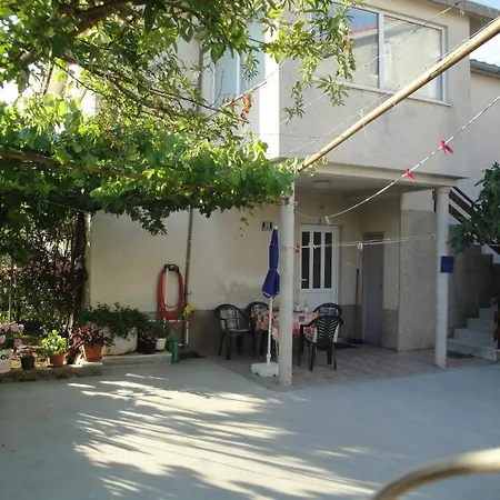 Estee Soline Apartment *