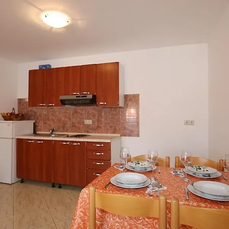 Estee Soline Soline (Krk)