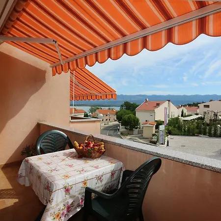 Apartment Estee Soline *