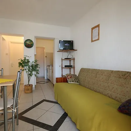 Estee Soline Apartment *
